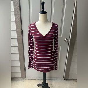 Vintage Abercrombie and Fitch V Neck Long Sleeve